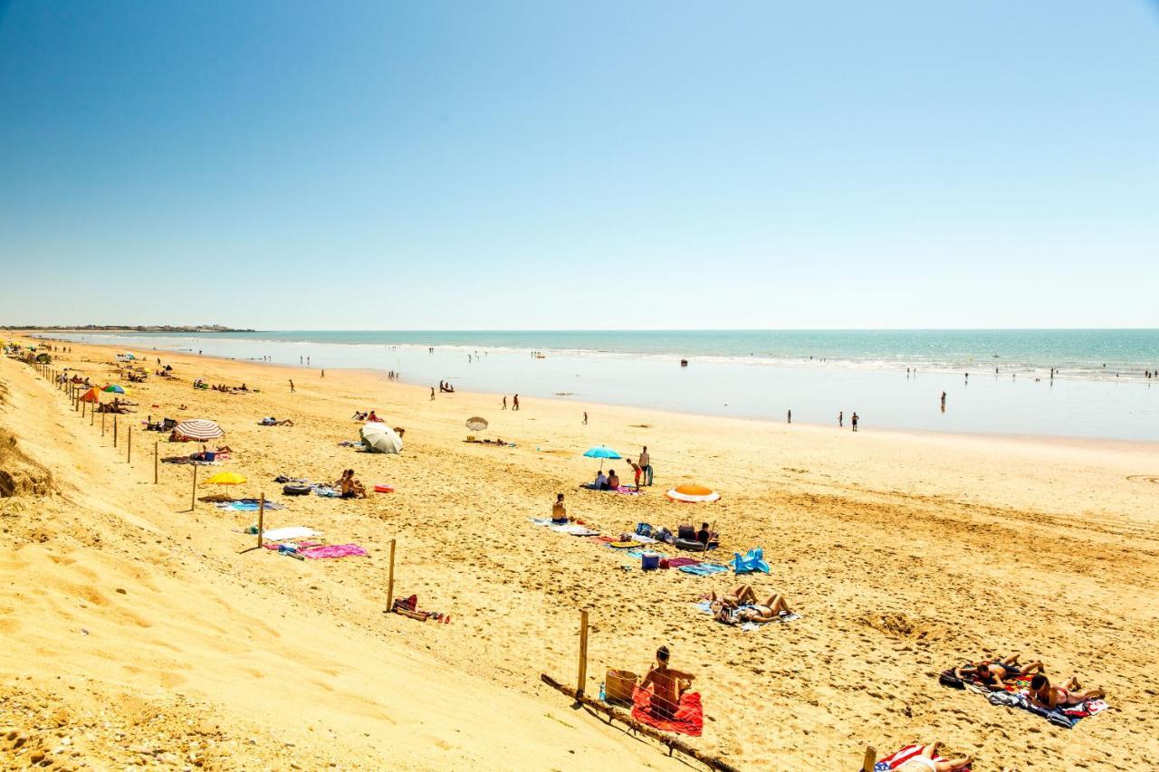 La Dolce Vita Proche Des Plages Сент-Илер-де-Рье Экстерьер фото